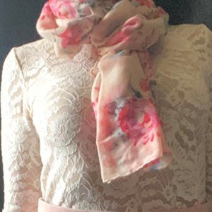 ⭐️ Floral Scarf Pinks and Blues